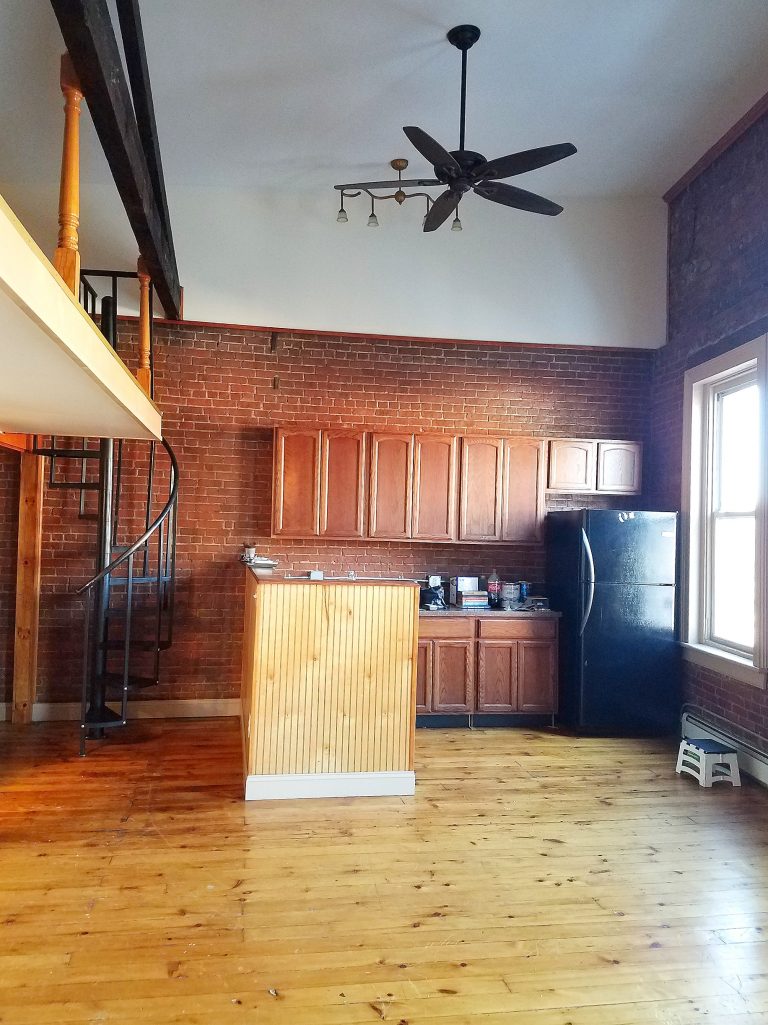 Read more about the article Grand Civil War Era NYC Style 1 BR Loft: Wappingers Apartment